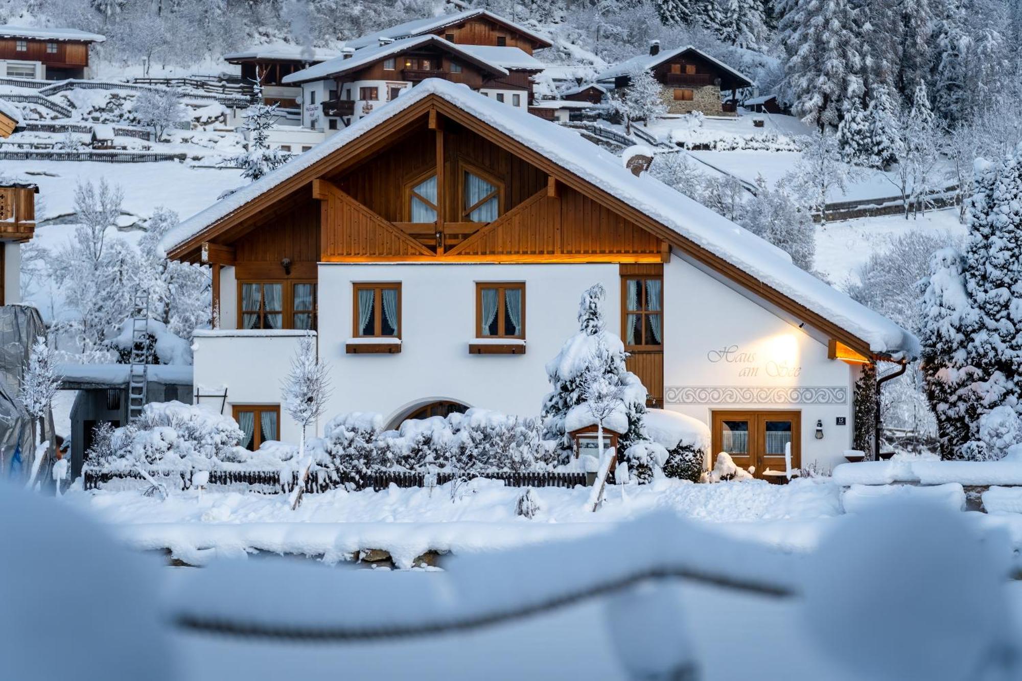 Ferienhaus Am Burgsee Ладіс Екстер'єр фото